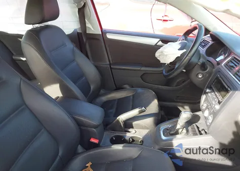 2013 Volkswagen Jetta Se z USA, uszkodzony, nr VIN 3VWDP7AJ3DM255397